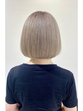 フィゼル 南堀江店(fizelle) ホワイトベージュ【ブリーチ2回】