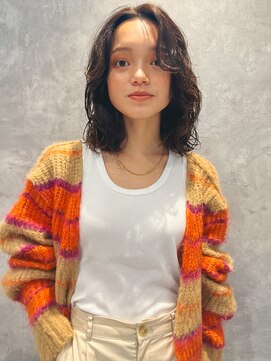 エディー(HEDI) ラフウェーブ　スタイリング