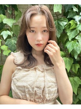 ローウェ 大阪堺東(Louwe) 髪質改善/ミディアムボブ/白髪染め/韓国/レイヤー/堺東/ブリーチ