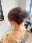 お団子ヘア　ルーズお団子　ヘアセット　お呼ばれヘア