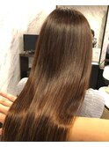 潤い艶感なめらかロング大人上品まとまる美髪【カミケンパセオ】