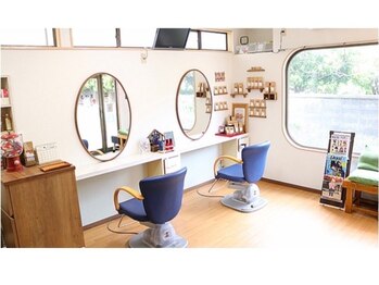 しもやま美容室の写真/日々の喧騒から離れ落ち着いたあなただけの特別な癒しの時間をお過ごし下さい♪悩み解決のお手伝いします◎