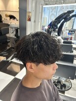 オーシャントーキョー(OCEAN TOKYO)&nbsp;メンズパーマツイスパ波巻きスパイラルマッシュセンターパート