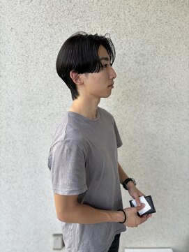 カットアンドトータルビューティ ヴァンキャトル(Cut&Total Beauty VINGT QUATRE) 【韓国風センターパート☆☆】