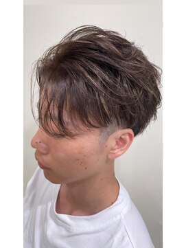 エアージーモ(Air G mo) センターパート&ナチュラルハイライト