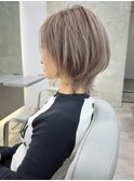 ネオウルフ×ミルクティーベージュ　ウルフカット　ウルフ