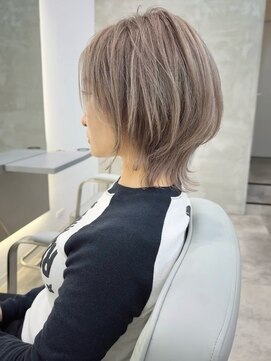 ダブルトーキョー シブヤ(W-TOKYO SHIBUYA) ネオウルフ×ミルクティーベージュ　ウルフカット　ウルフ