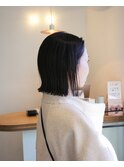 切りっぱなしボブ/オリーブベージュ/ミニボブ