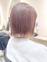 ヒビヲ(HIBIO) 横浜ミルクティーピンクベージュタッセルボブ外ハネボブレイヤー