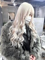 リゲル(rigel)&nbsp;ホワイトブロンド×大人カールエクステ