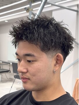 ササ 京都河原町店(33 SASA) 刈り上げスパイキーショート京都四条河原町