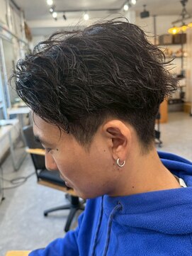 フゥ 宇都宮戸祭(FeU) 宇都宮メンズカットメンズパーマフェザーパーマセンターパート