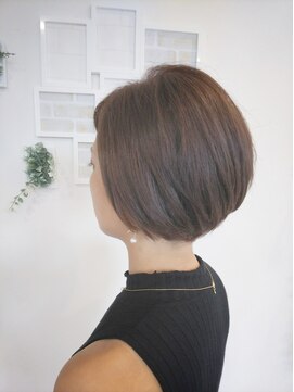 ヘアーアンドネイルフォレスト(Hair&Nail FOREST.) 襟足スッキリボブ