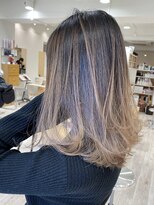 ブティック(boutique)&nbsp;「お客様施術後フォト」エアタッチバレイヤージュ　グレージュ