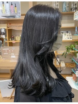 ルイス 喜連瓜破(Luis) 顔まわりレイヤー×ダークグレー