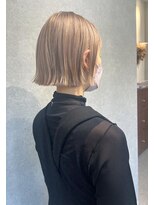 デイジー(Daisy) 天神/大名/ミニボブ/ホワイトベージュ/ダブルブリーチ