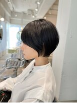 ストレータ バイ マリオ(Strata by mario)&nbsp;［横山］耳掛けショートからボブに伸ばしかけのショート