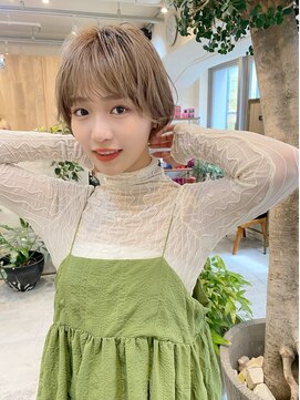 ベル 表参道Terrace(Belle) 大人可愛いベージュカラー×マッシュショート