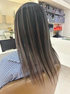 エイブルヘアー(able hair) ホワイト系インナーカラー
