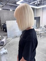 クリム(qulim)&nbsp;ブリーチ/ブリーチカラー/ダブルカラー/ハイトーンカラー