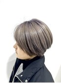 【PALIO肥塚】ラベンダーベージュ 丸みショートボブ ハイトーン