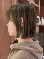 ビュートリアム265(BEAUTRIUM 265)&nbsp;★秋のオリーブベージュぱつっとボブ/切りっぱなし/銀座20代30代