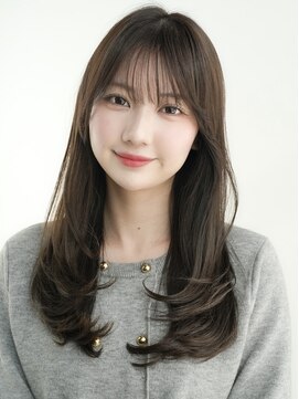 エインアンリー 明治神宮前(AIN.ANLY.) ☆ミディアムレイヤーカットダークアッシュ大人ガーリー韓国ヘア