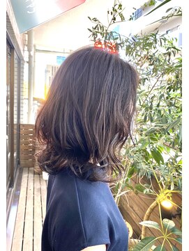 キャラ 池袋本店(CHARA) ベースはそのままにレイヤーとデジパを活かしたゆるふわミディ＊