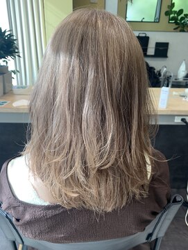 ハブ(hub) milktea beige