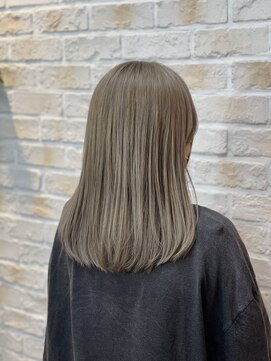 ヘアケアアンドヘアデザイン リベール(L:belle) サクラマチ/浜田/ベージュ/ミルクティーカラー/大人ブリーチ