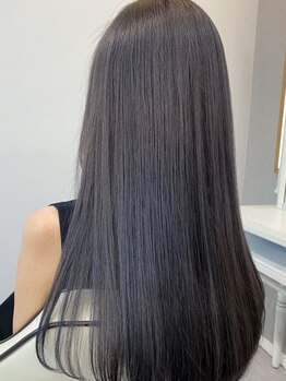 ルヴェール 北方店(LeVert)の写真/【岐阜/北方】自分史上最高の艶髪に 。ピンとしすぎない自然で柔らかなナチュラルストレートを体感して☆