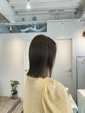 ロカ 表参道(loka) オリーブ/切りっぱなし ［表参道/髪質改善/ハイライト］