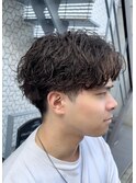 メンズダークアッシュニュアンスパーマ韓国マッシュウルフカット