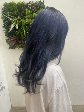 ネウィ 八王子(newi) 髪質改善酸熱トリートメント 艶感ブルーグレージュ