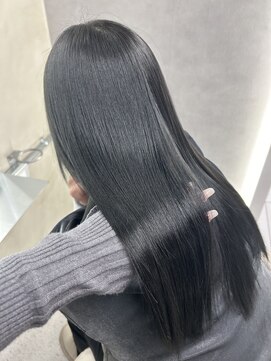 アヴァンス 西田辺(AVANCE.) 暗髪透明感/髪質改善トリートメント【西田辺・阿倍野】