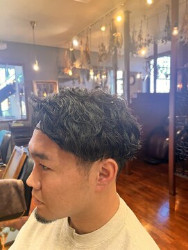 キーマン(KEYMAN) ツイストスパイラルパーマ