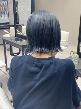 ルクス(Luxs) 切りっぱなしボブ×ブリーチカラー