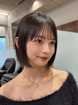 メラク(Merak) 韓国風切りっぱなしボブ【表参道/渋谷/ボブ/縮毛矯正】