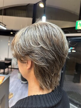 アリカ(arika) 普通のカラーに飽きてきた方へ！