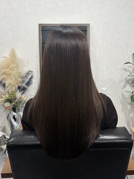 アンフィニ 延岡(Anfini) 髪質改善カラーで透明感のある艶髪へ