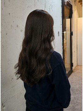 エイト 福岡天神店(EIGHT fukuoka) ゆるっと可愛いパーマ&柔らかカラー