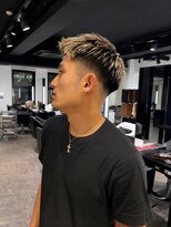 アンドバイモードケイズ (and by MODE K's) 金髪フェードカット