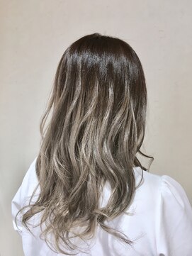 フェリア 渋谷(Feria) 【filo by Feria渋谷】シルバーグラデ―ション ”Sota Tawara”