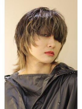 ミスエッセンス(MISS ESSENCE) モードで遊べマッシュウルフ/ミスエッセンス竹下