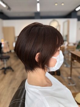 ウトカ(utoca)の写真/【高技術×再現性】伸びても扱いやすく、お気に入りのスタイルがずっと続く再現性の高いカットが自慢◎