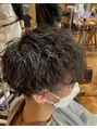 エモ(emo) ツイストスパイラルパーマでカッコよく！