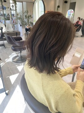 リアン 徳重店(Rian) レイヤーカット ミディアム×グレージュカラー