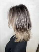 アルマフォー(Alma four)&nbsp;レイヤー×エアタッチバレイヤージュ