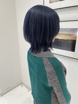 ハイブ 金沢(Hive)&nbsp;ブリーチブルーブラックネイビーブルーボブウルフレイヤーカット