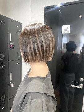 アンダーバーホワイト 堺東店(_WHITE) ご予約は公式LINE※ID検索　@shizu030 気軽に問い合わせ下さい♪